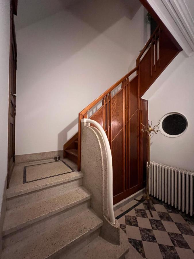 Charmante Art Deco Rijwoning Ostende Exterior foto